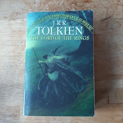 J.R.R. Tolkien: The Lord of the Rings